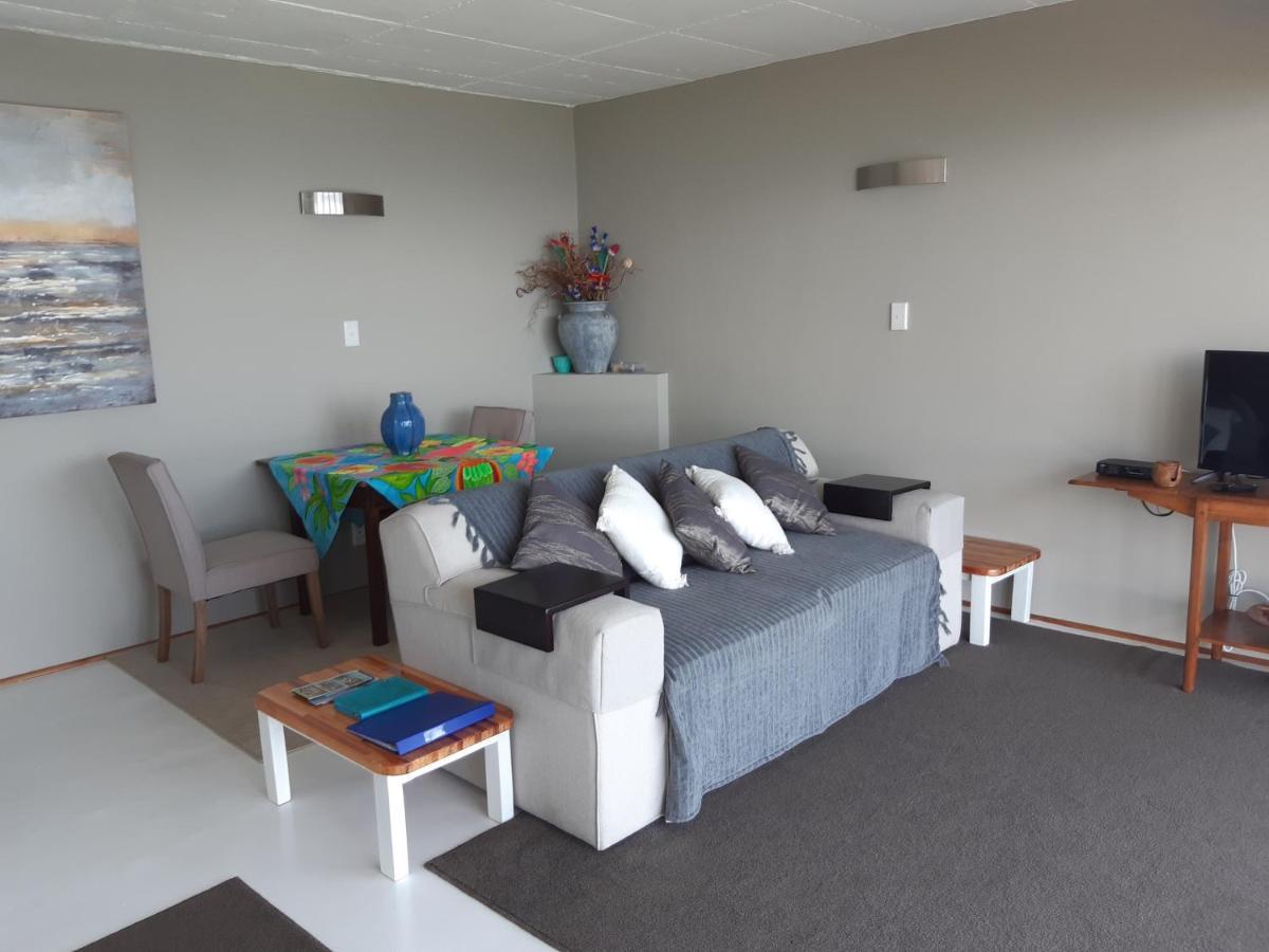 At The Sea's Edge Apartamento *