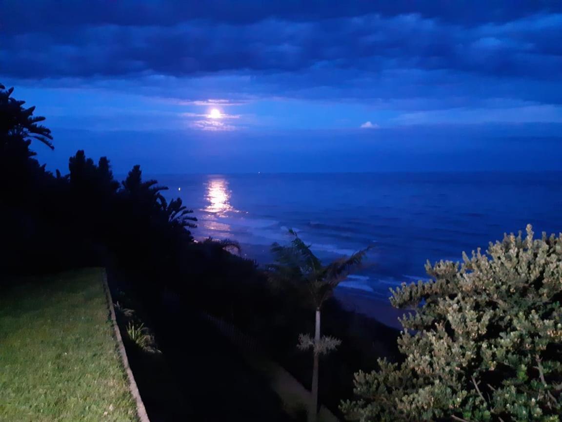 Apartamento At The Sea's Edge *